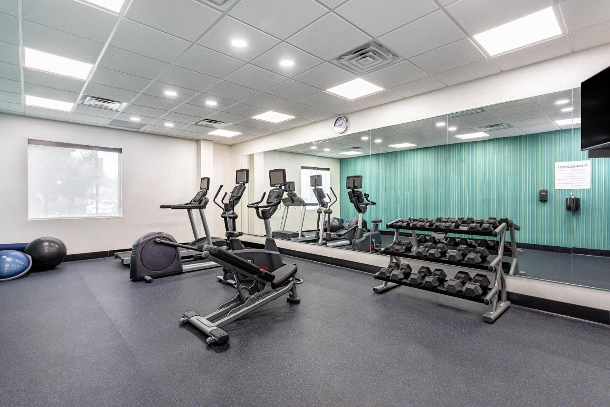 Holiday Inn Express & Suites - Miramar By Ihg Exteriér fotografie